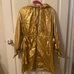 Rain jacket/trench coat